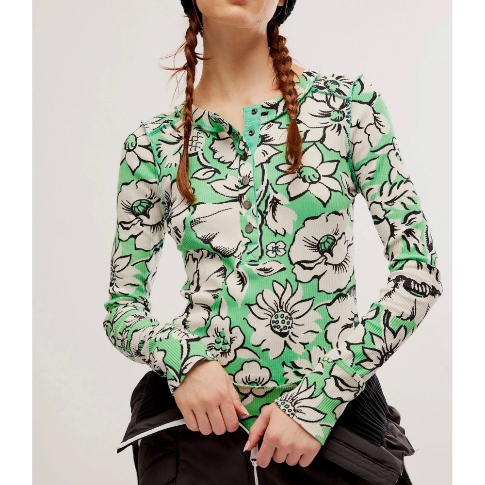 Free People Movement Rally Ribbed Layer Top M Garden Floral Kelly Green NWOT